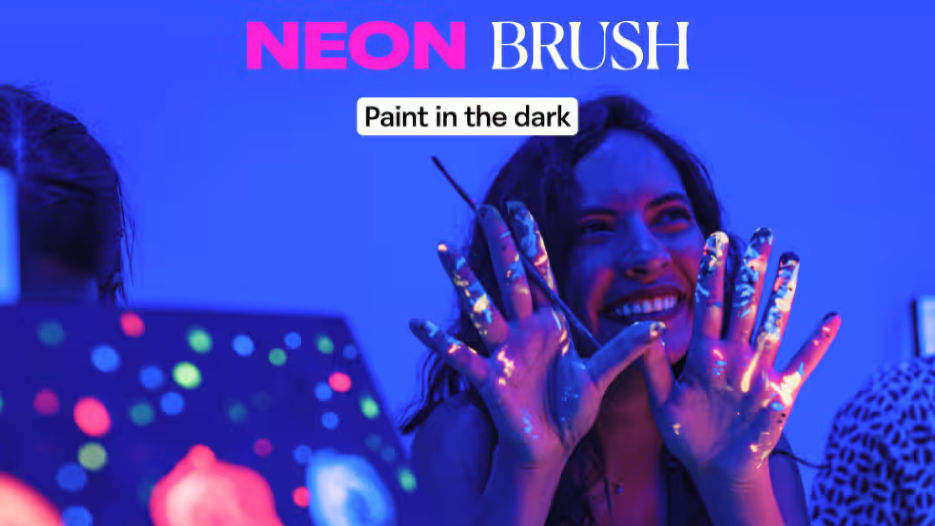 Neon Brush - Paint in the Dark Experience