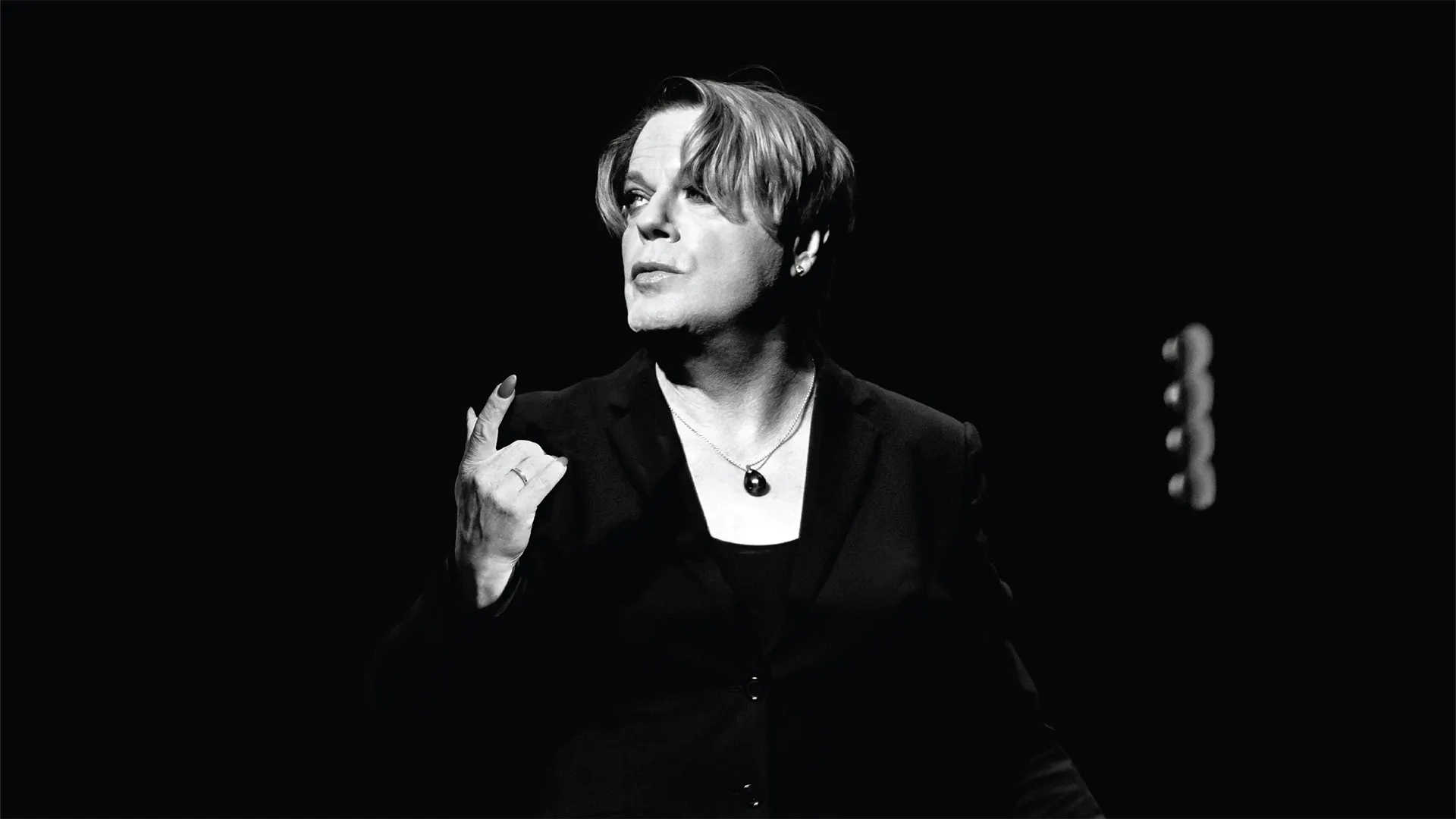 Eddie Izzard - Hamlet